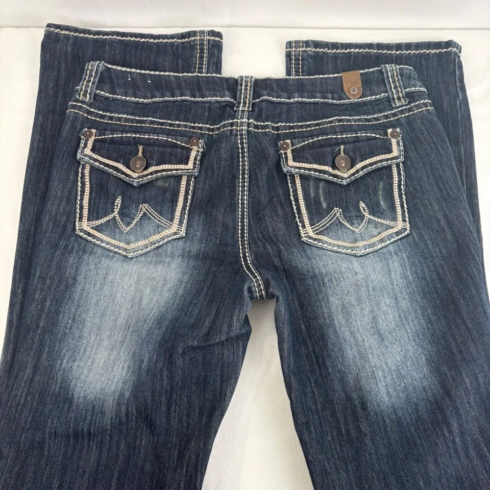 YMI Lowrise Bootcut Dark Wash Embellished Flap Pockets Jeans Y2K Size 11 (32x32)
